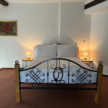 Lesni Hotel Perslak Nová Bystřice Zewnętrze zdjęcie