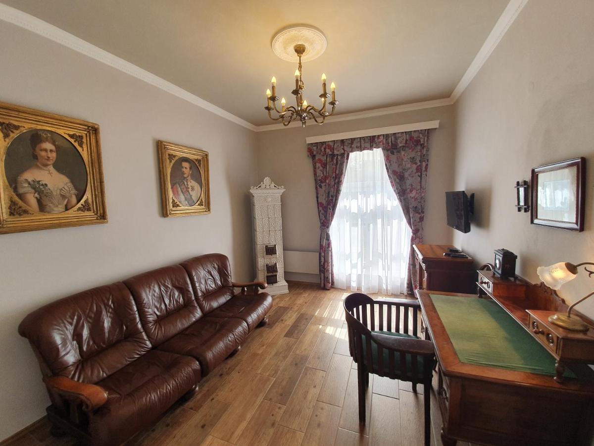 Lesni Hotel Perslak Nová Bystřice Zewnętrze zdjęcie