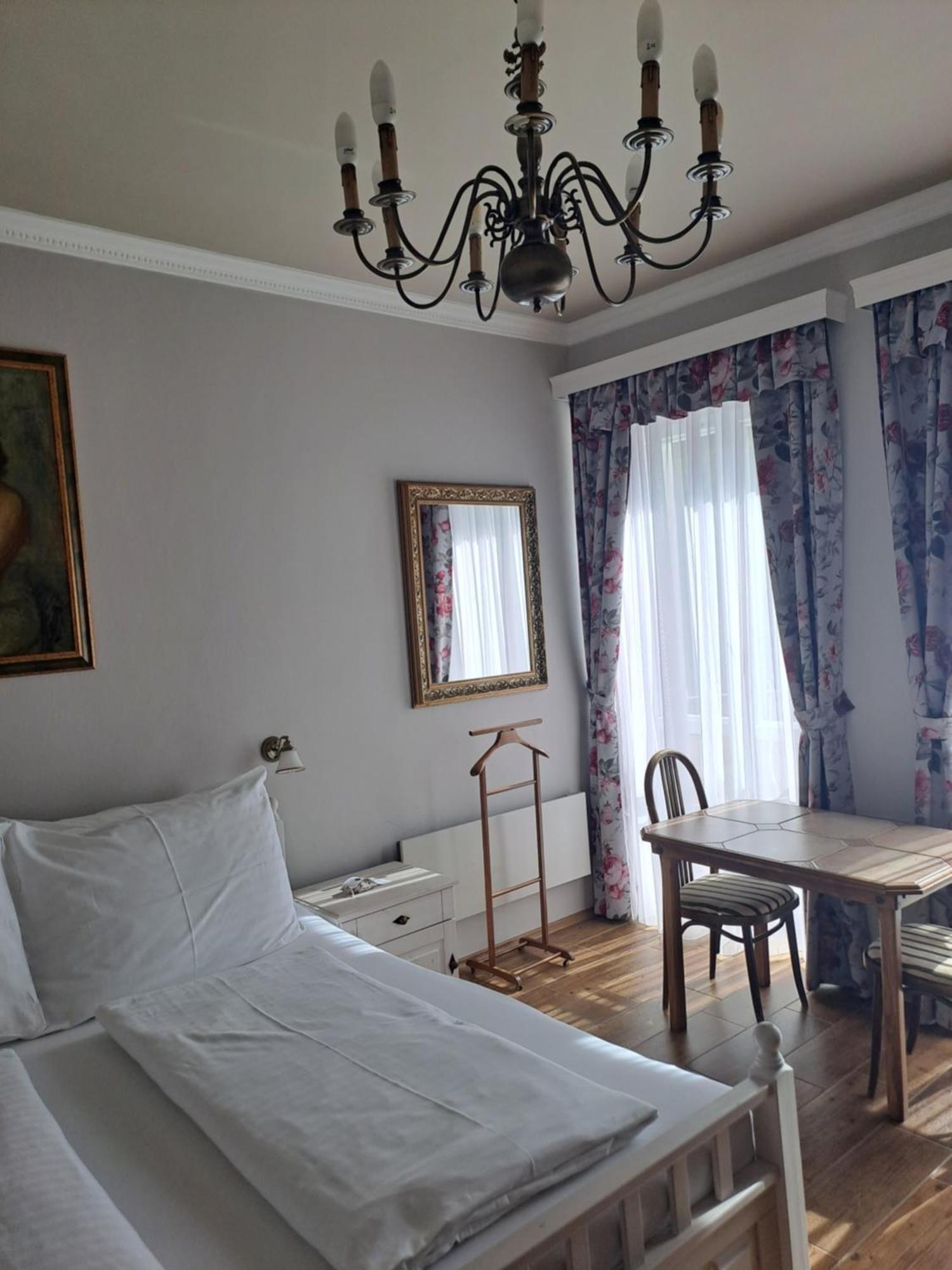 Lesni Hotel Perslak Nová Bystřice Zewnętrze zdjęcie